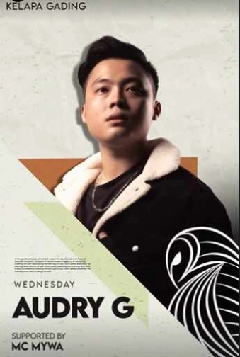 BLACK OWL KELAPA GADING JAKARTA - WEDNESDAY