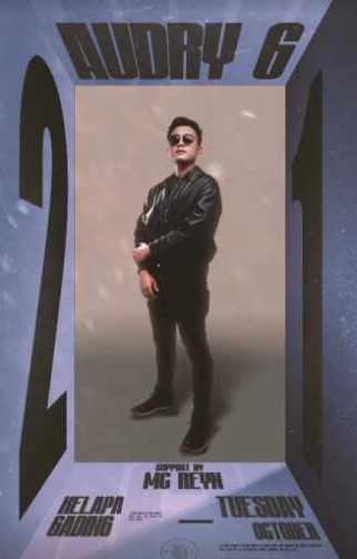 BLACK OWL KELAPA GADING JAKARA - TUESDAY