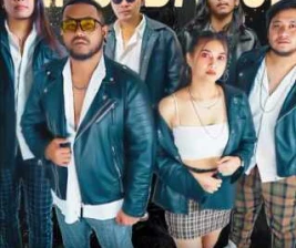 WOODEN BAR RESTO GADING SERPONG  SING  DANCE