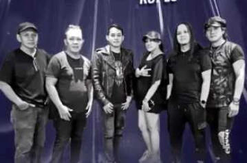 TIFFANEY BAR LOUNGE & KTV BEKASI - LIVE BAND KOPLO