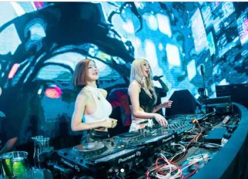 THE H CLUB SCBD JAKARTA - MONDAY