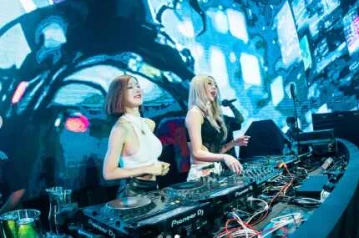 THE H CLUB SCBD JAKARTA - MONDAY