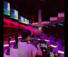 MONKEY KING BAR  LOUNGE GADING SERPONG  SUNDAY