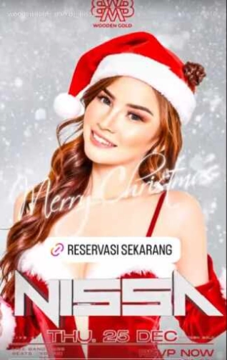 WOODEN BAR RESTO GADING SERPONG - MERRY CHRISTMAS