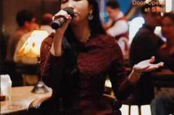 IZZY SOCIAL CLUB GUNAWARMAN JAKARTA - THE CRIMSON LOUNGE SESSIONS