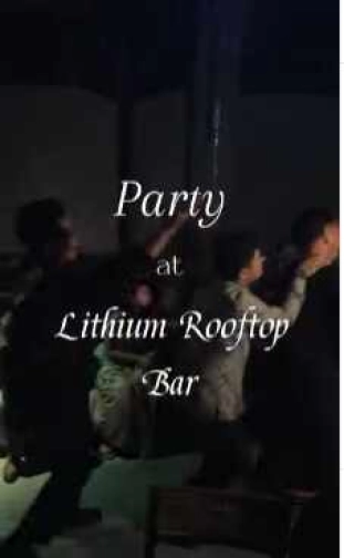 LITHIUM ROOFTOP JAKARTA - WEDNESDAY