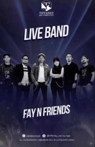 TIFFANEY BAR LOUNGE & KTV BEKASI - LIVE BAND
